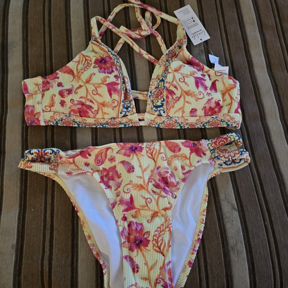 NWT bikini